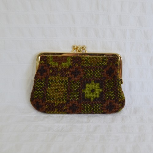 Vintage welsh tapestry coin - welsh,