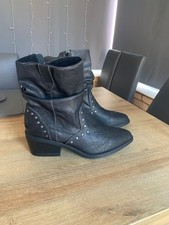Ankle boots size 7 blowfish