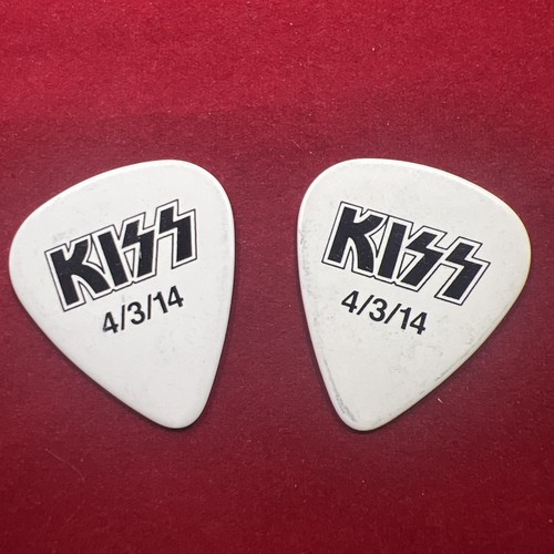 Kiss gene simmons - gene, stanley