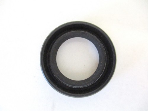 Seal crankcase engine