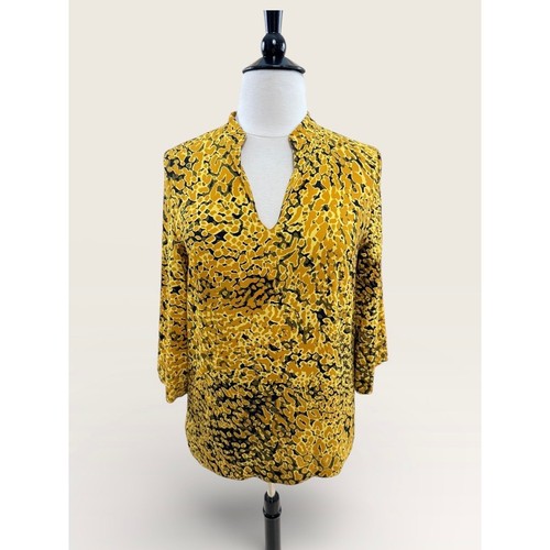 800 escada neam golden animal - $800,