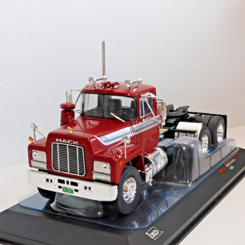 Ixo 1966 mack series - ixo, r-series