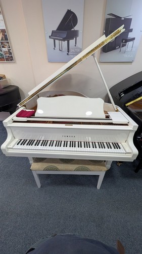 Yamaha grand piano - yamaha,
