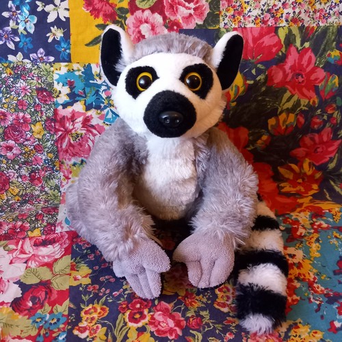 Ravensden grey ring tailed - 9",