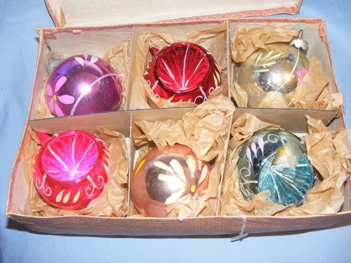 Vintage glass christmas tree - glass,