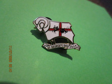 METAL PIN BADGE : DERBY COUNTY