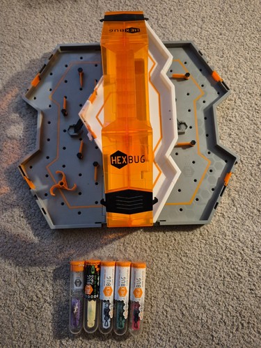Hex bug nano - hive, with