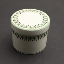 A WEDGWOOD CREAMWARE LEAF AND