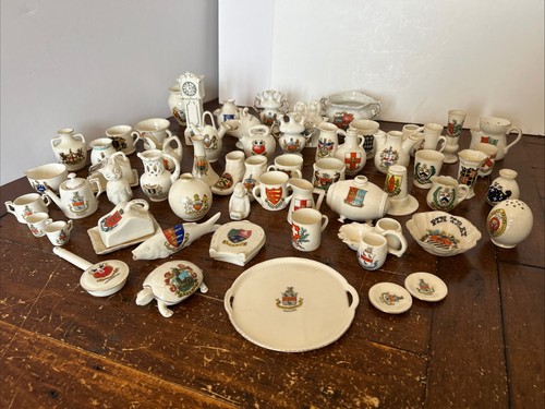 Large collection crested - collection,