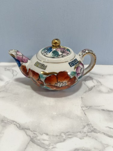 Vintage handpainted small - vintage,