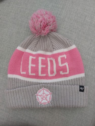 Leeds united bobble hat - united, —