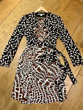 Striking Catwalk Capsule