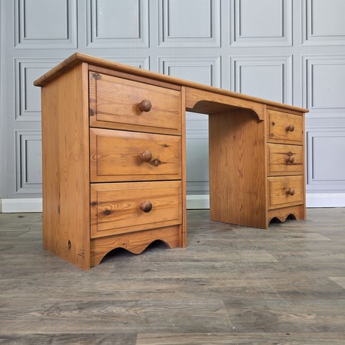Vintage pine dressing - pine, table