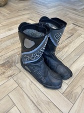 Daytona Evo Voltex GTX motorbike boots Black / Grey, very good condition.