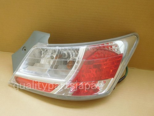 Daihatsu materia right tail - materia,