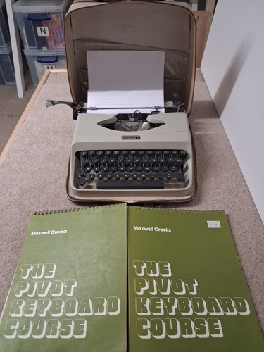 Vintage underwood - vintage,