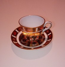 Royal Crown Derby 1128 Imari