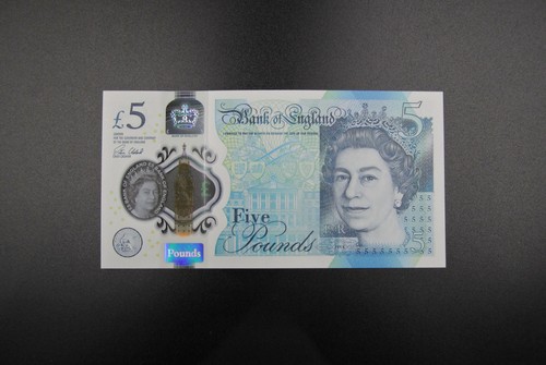 Elizabeth polymer 5 five - ii, £5