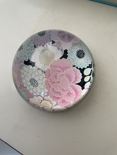 Dome Glass Floral Design