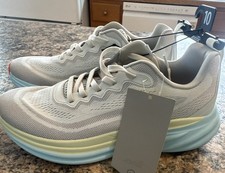 Avia Women's Size 10