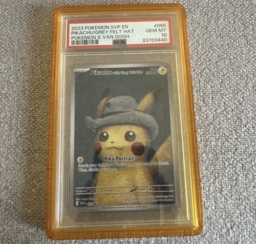 Pikachu with grey felt - with, hat