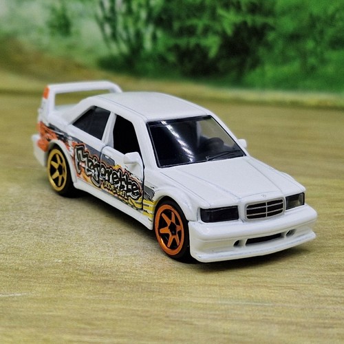 Majorette mercedes benz 190e - benz,