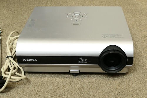 Toshiba tdp s25 - tdp-s25, dlp