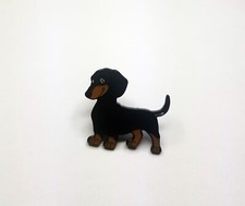 DACHSHUND DOG ENAMEL PIN BADGE