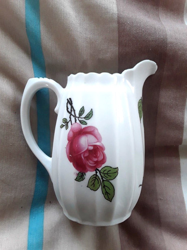Milk cream jug - or, vintage