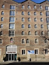 Photo 6x4 Bonded Warehouse