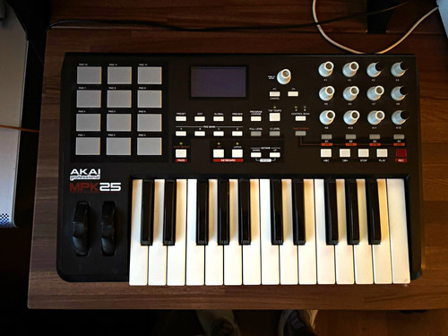Akai mpk25 key - usb, midi
