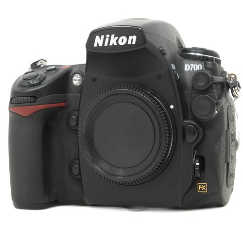 Used nikon d700 dslr full - used,