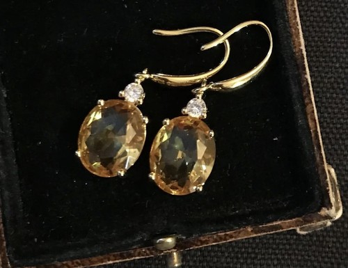 Vintage style jewellery yellow - style,