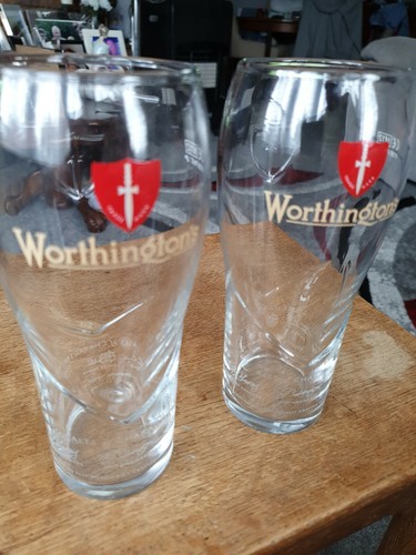 Worthingtons bitter pint - x,