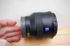 Zeiss Batis 25mm f2 Distagon T* Sony E mount lens