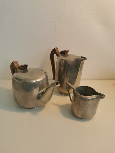 Vintage picquot ware milk - picquot, jug