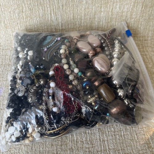 Job lot costume - 1.8,