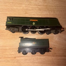 Tri-ang Hornby R356S OO Winston Churchill 34051 R38 Tender Working