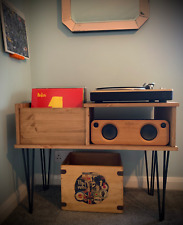Record player stand/vinyl