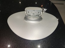 GENUINE ORIGINAL AKURA AHLTV15DVD TV/DVD COMBI stand with screws silver