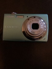 Nikon Coolpix S220 10MP GREEN