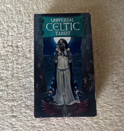 Universal celtic tarot - universal,