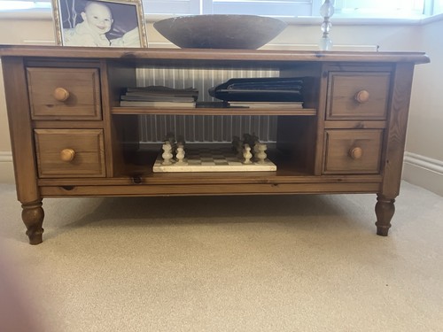 Beautiful ducal aged pine - beautiful,