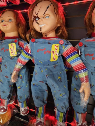 Chucky doll life size - life,