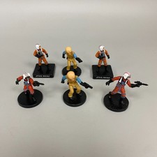 6 STAR WARS COLLECTABLE