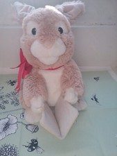 Talking Easter Bunny cuddly
