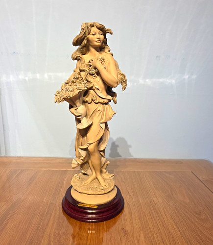 Capodimonte figurine guiseppe - figurine,