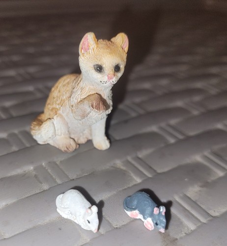 Scale dolls house - 1:12,