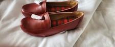 Ladies Red flat Shoes, Brand