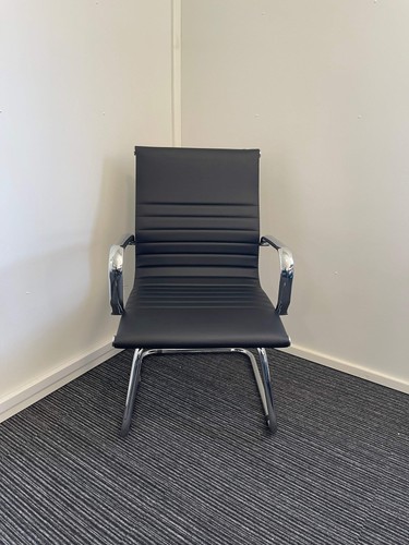 Nola black leather cantilever - black,